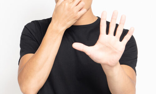 部屋が焦げ臭いのはなぜ？原因と対策・匂いを消す方法を徹底解説